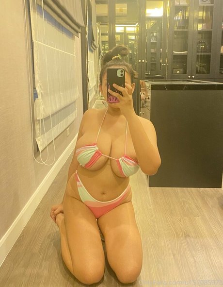 Aoy Chitchanok beautiful pornstar image