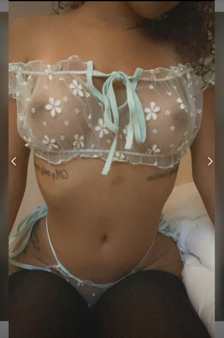 ittybittycutie02 nice model image
