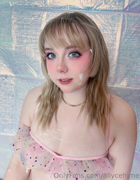 AllyceHime high quality pornstar photo