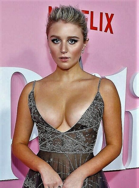 Julia Schlaepfer top actress galleries