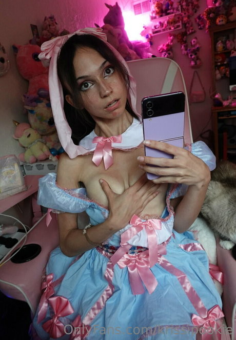 Krissi Pookie pornographic model picture