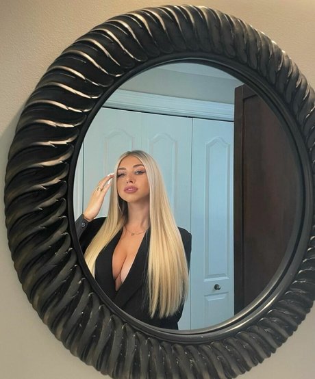 Anais Laliberte model galleries