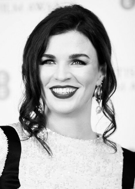 Aisling Bea naked actress picture
