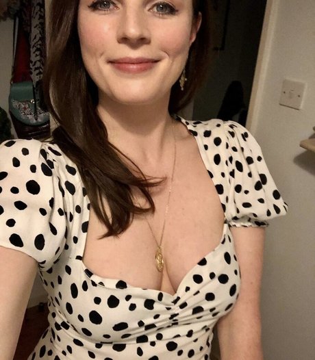 Aisling Bea best pornstar photo