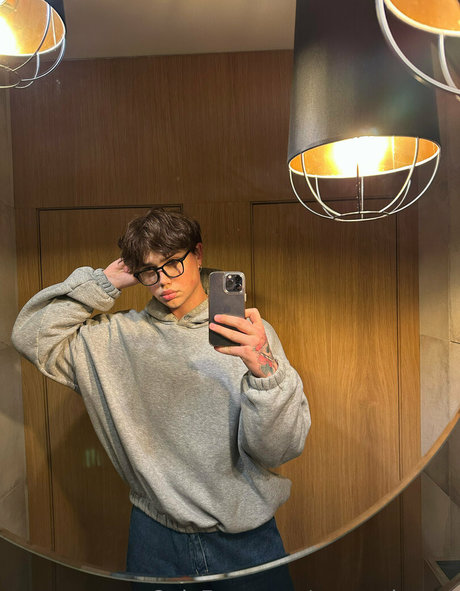 sweeetbooyy star top photo