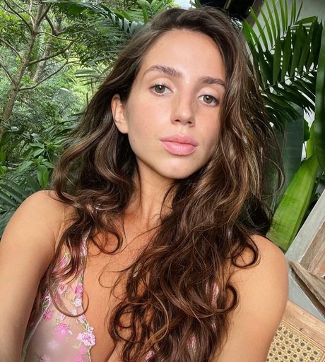 Iulia Girbu profile image