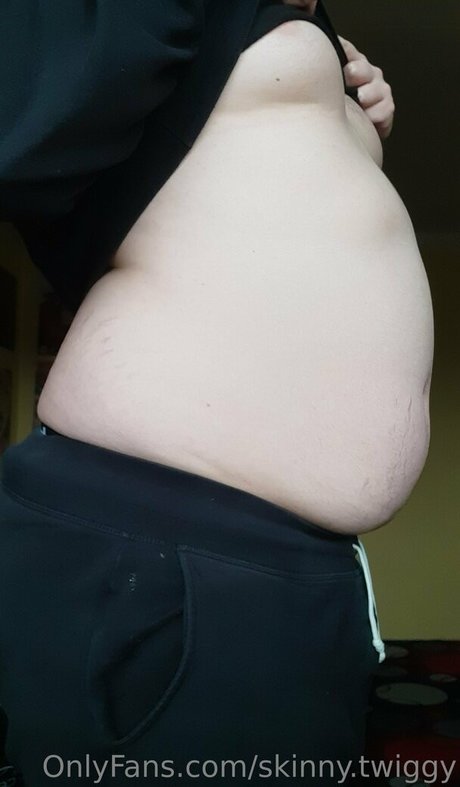 skinny twiggy star top pics