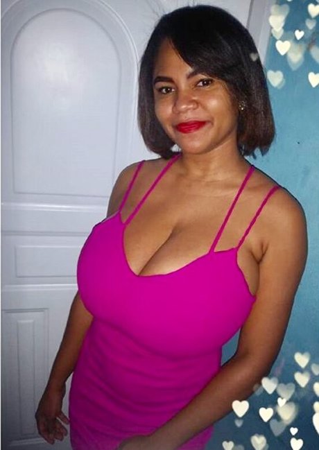 Gisselle F star erotic images