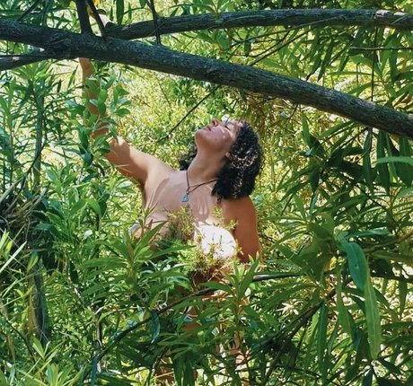intuitive insight nudes actress picture