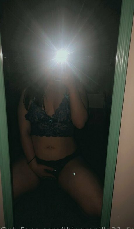 thiccvanilla21 free model beautiful images