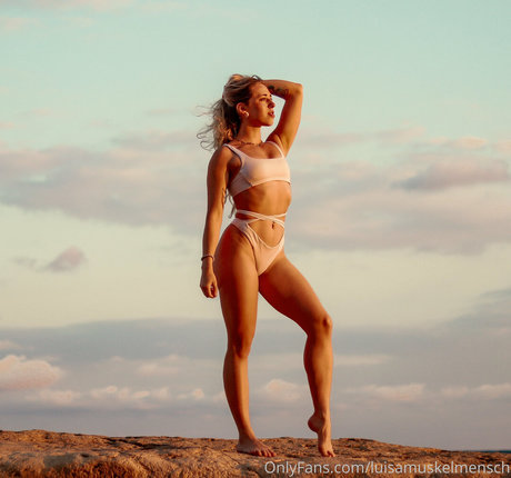 Luisamuskelmensch model porn pictures