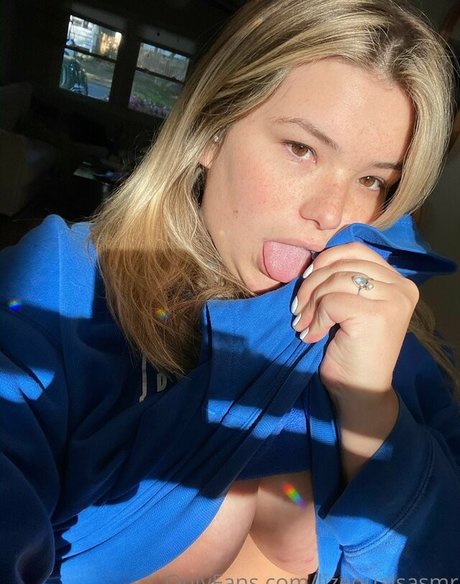 Liz Equals ASMR pornstar free img