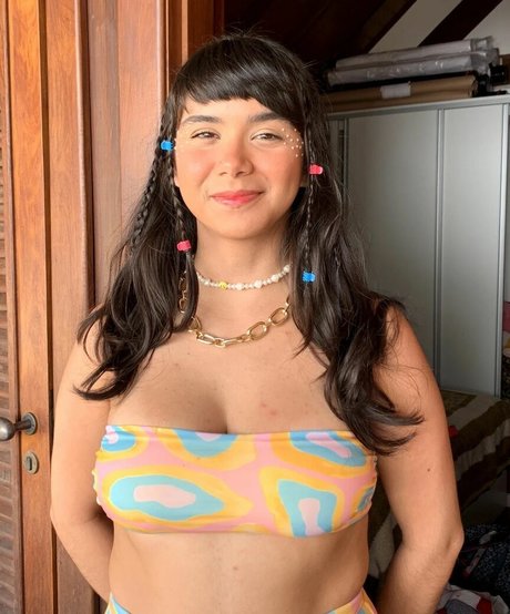Bella Barp nude model photos