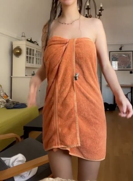 Chloeoox pornstar pictures