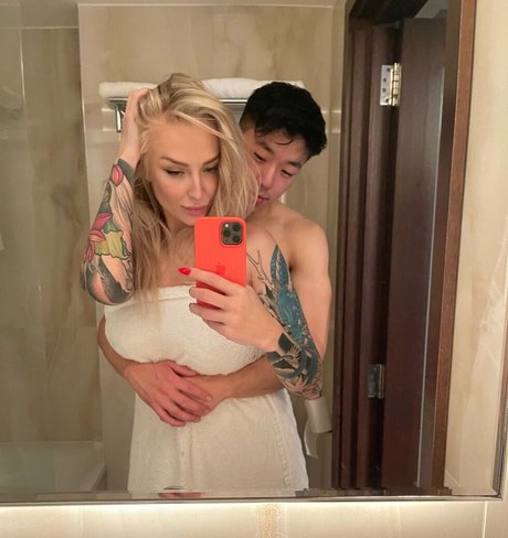 blonde wife onlyfans porn galleries