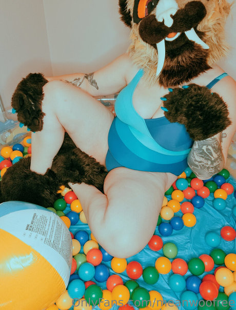 meanwoofree sexy pornstar img
