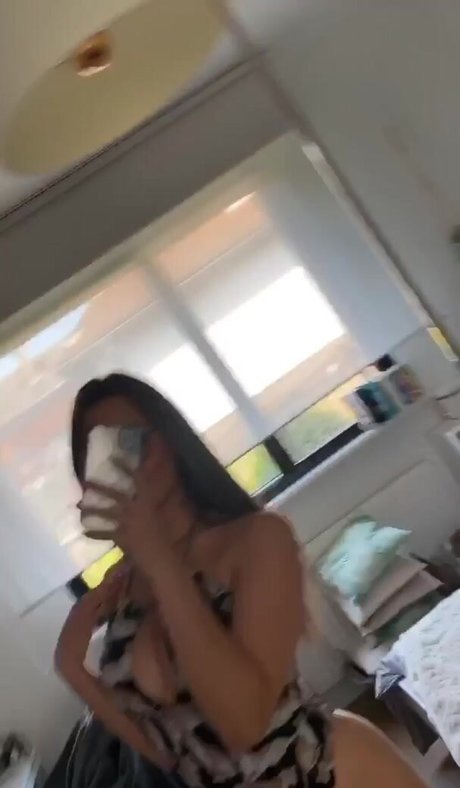 Maelyss Lpg erotic actress archive