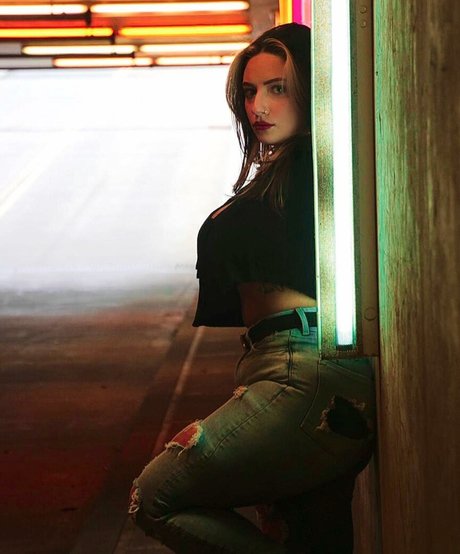 Ali Cortese actress picture