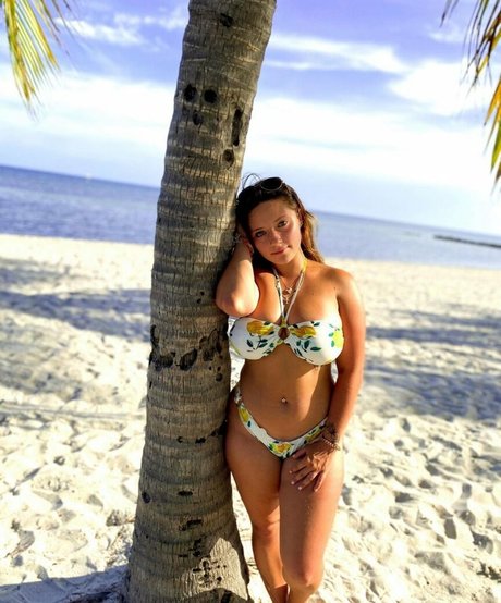 Ali Cortese porn actress photos