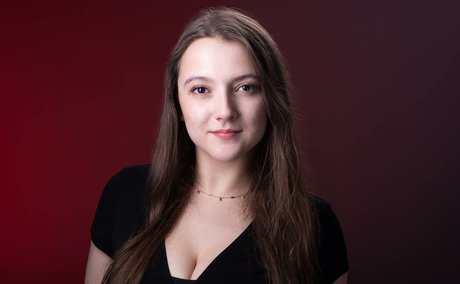 Charis Sellick star adult image