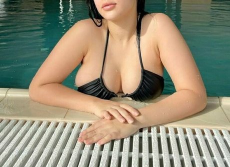 zarita exotic high quality star pic