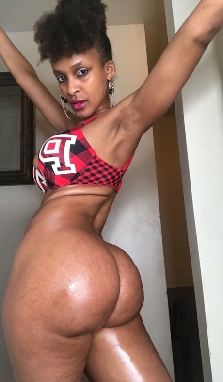 freephysique2u star high quality pictures