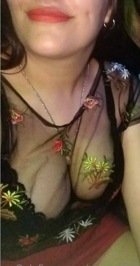 majito730 model nude photo
