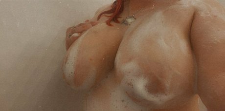 manderlyn143 adult model image