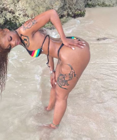 Sharondaduhdon pornstar nude pic