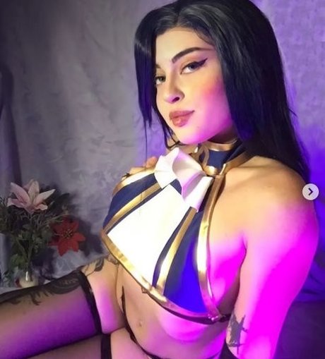 Sasayurie art model archive