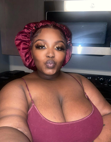 misschocolateshortcake model pretty archive