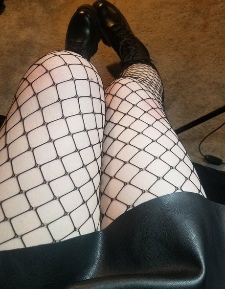 toe onlyfans pretty img
