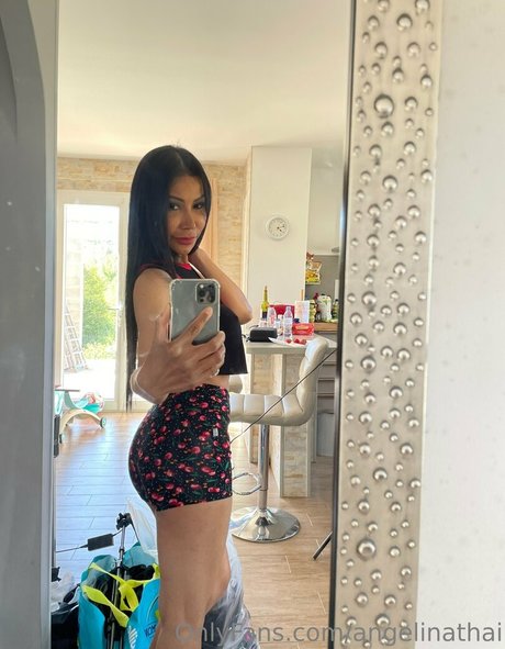 thethaigodessvip erotic actress image