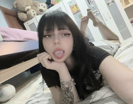 jadewaifu666 xxx pornstar galleries