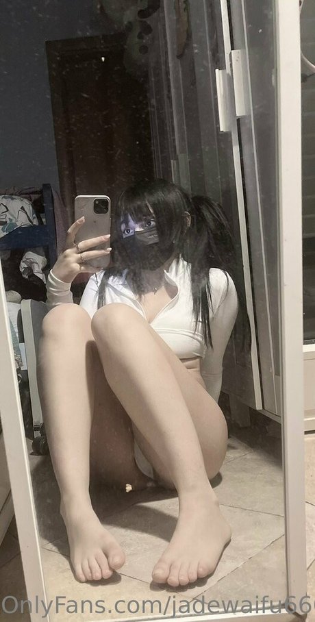 jadewaifu666 pretty actress image