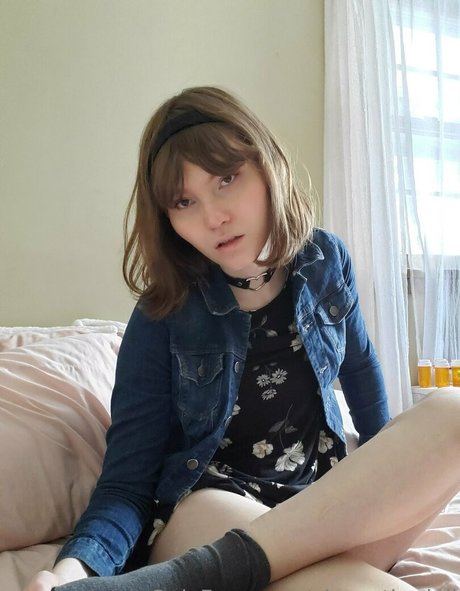 alysonthedoll erotic pornstar pics
