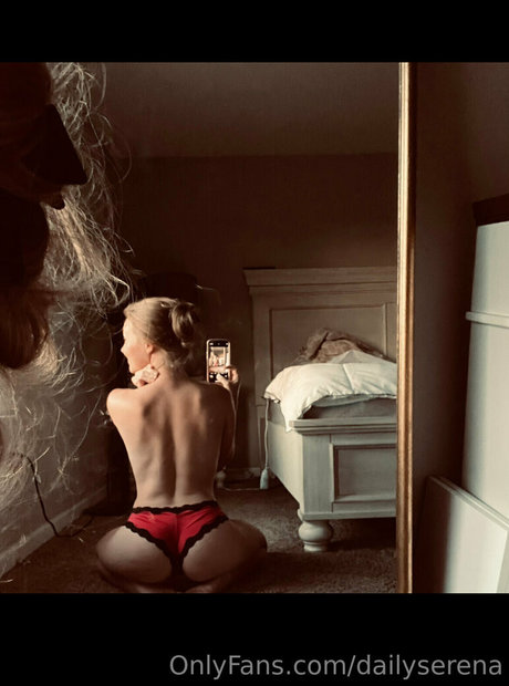 Dailyserena star nude img