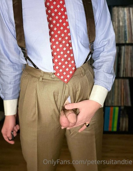 petersuitandtie sexy model img