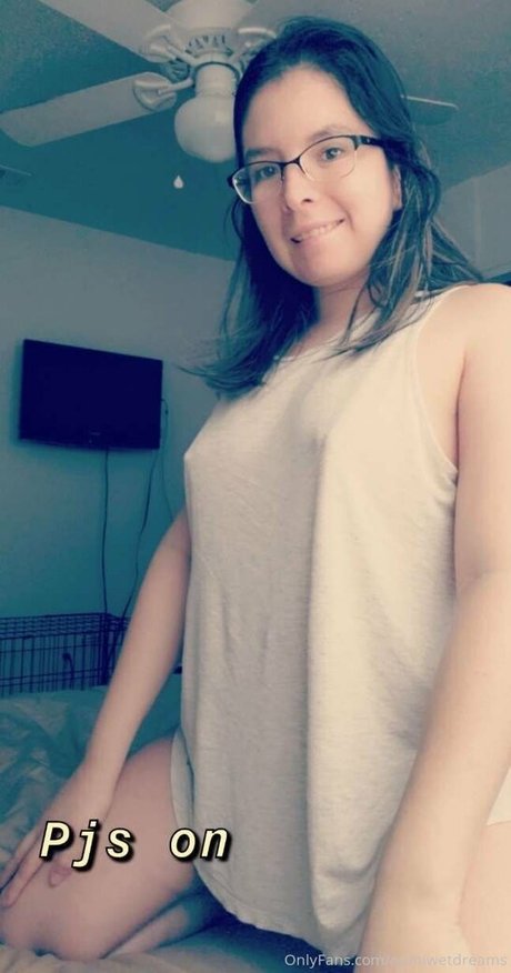 namiwetdreams erotic actress img