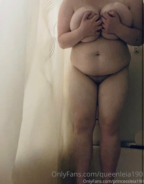 queenleia190 star erotic img