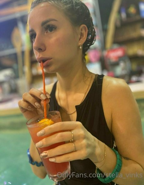 stella vinks nude star images