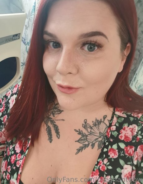 expandingbbw art actress archive