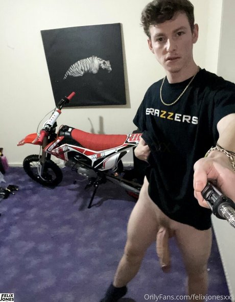 felixjonesxxx pretty pornstar image