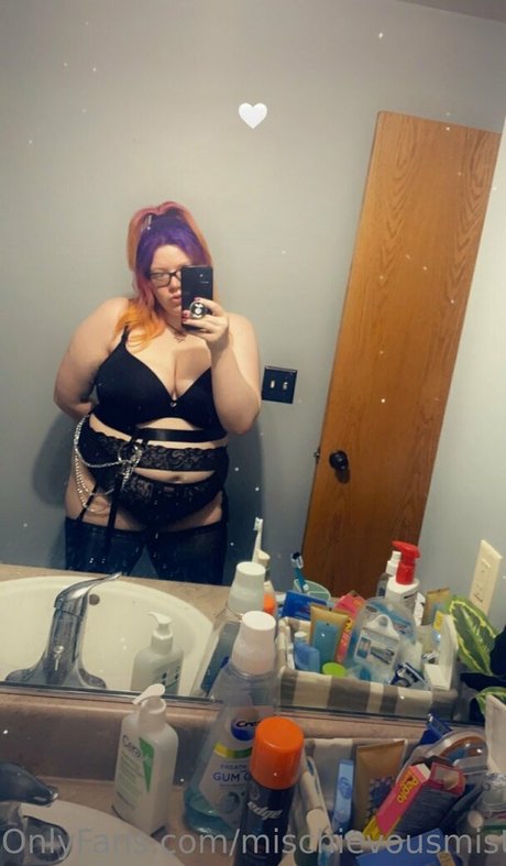 mischievousmisty porn model picture