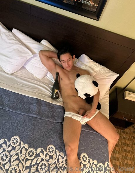 pandas lover free pornstar pic