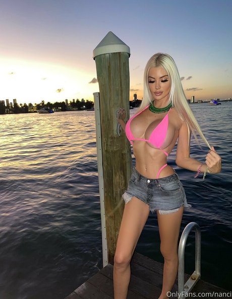 sonicfostervip exclusive pornstar photos