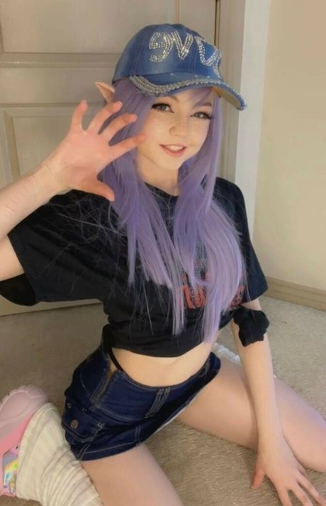 Strawberrymillk pornstar nude archive