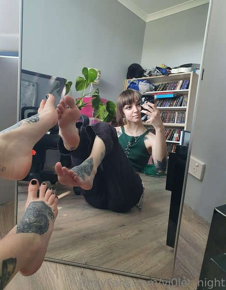 blonde midget onlyfans xxx images