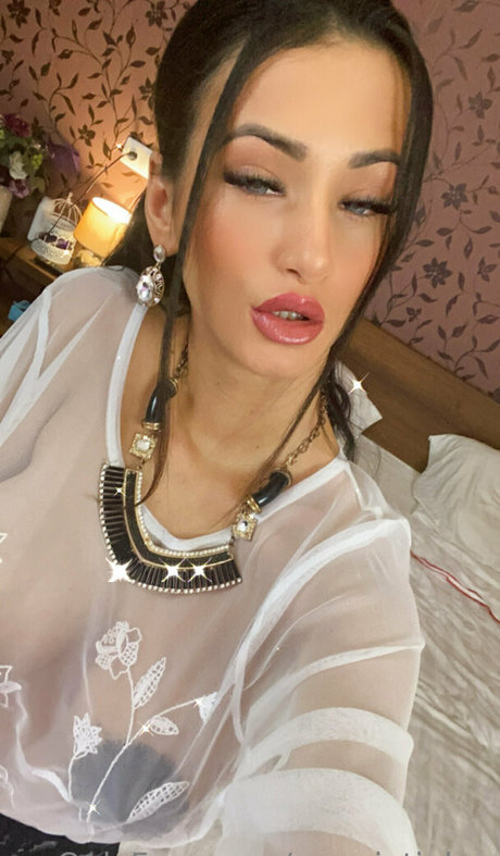 big tits nerd onlyfans nude archive