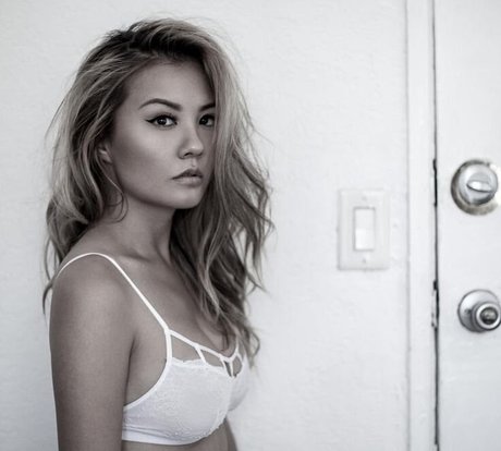 Gina Darling top profile image
